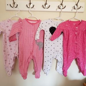 Bundle of 4 Carter's Footie pajamas sz 6 months